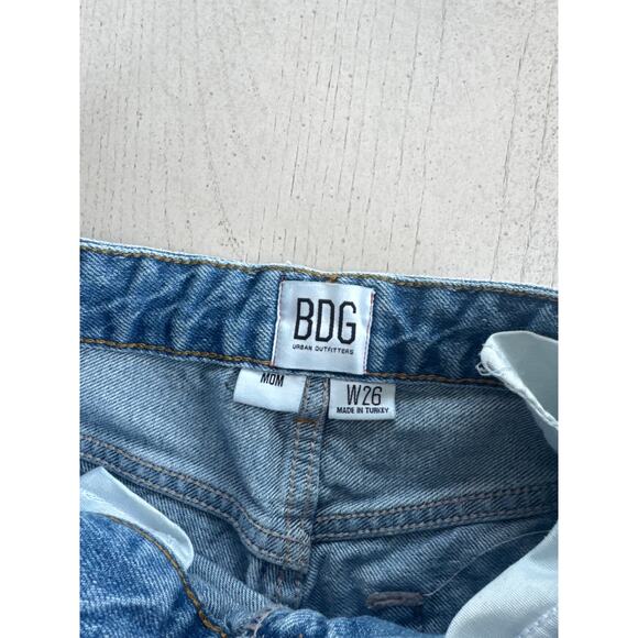 BDG Mom Jeans Denim Urban Outfitters Straight Leg 90s - Picture 3 of 4